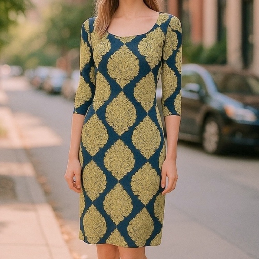 LILY PULITZER 100% Silk Women’s 12 Navy and Green Scoop Neck Floral Midi Dress